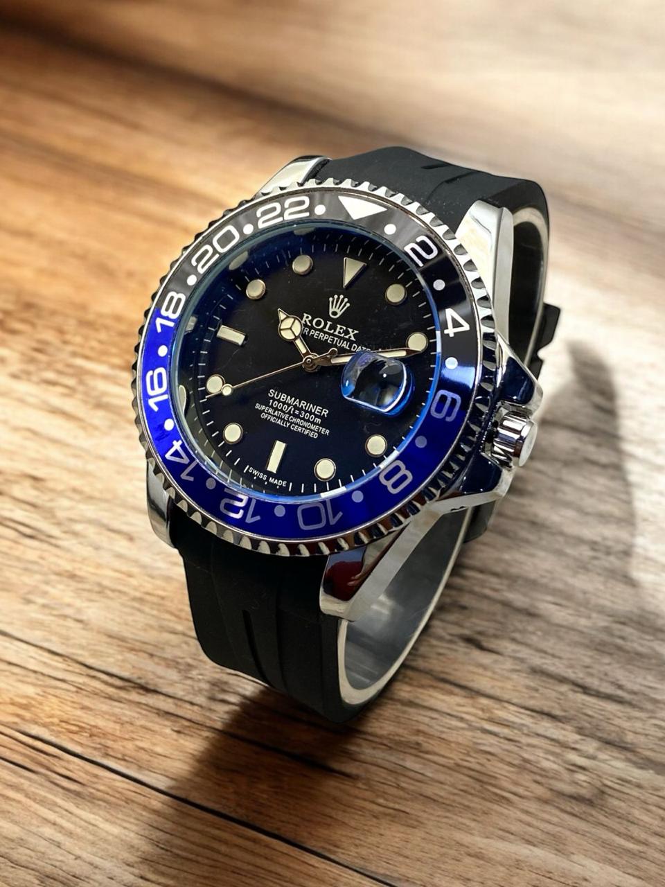 TOP RATED MODEL ( ROLEX SUBMARINER )