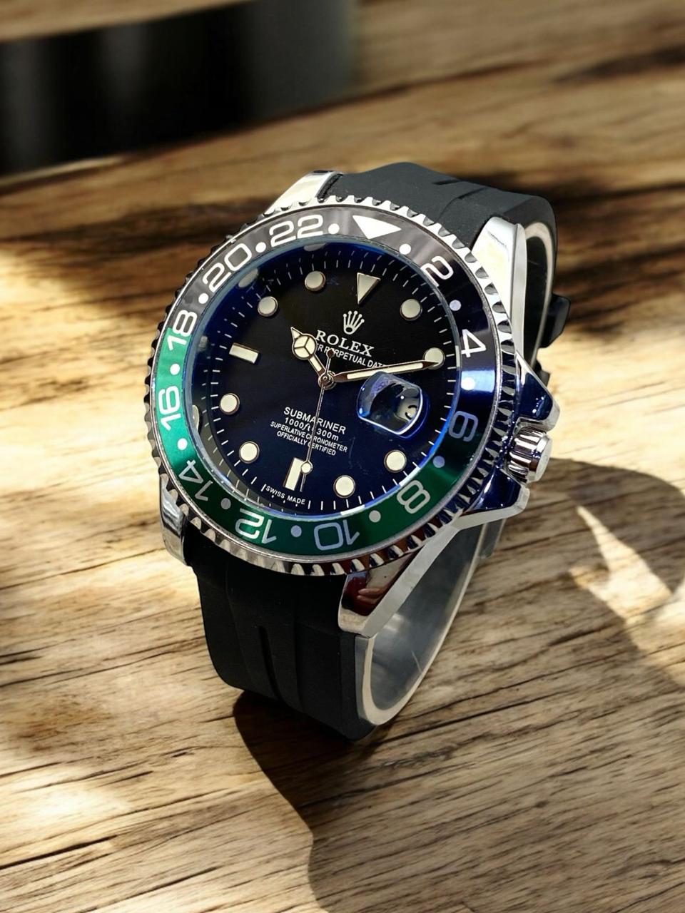 TOP RATED MODEL ( ROLEX SUBMARINER )