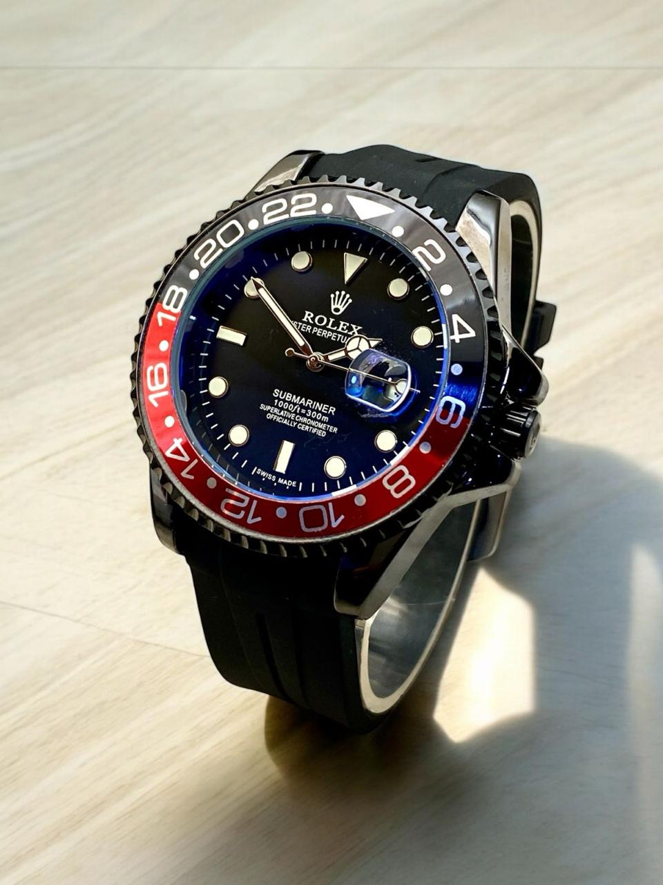 TOP RATED MODEL ( ROLEX SUBMARINER )