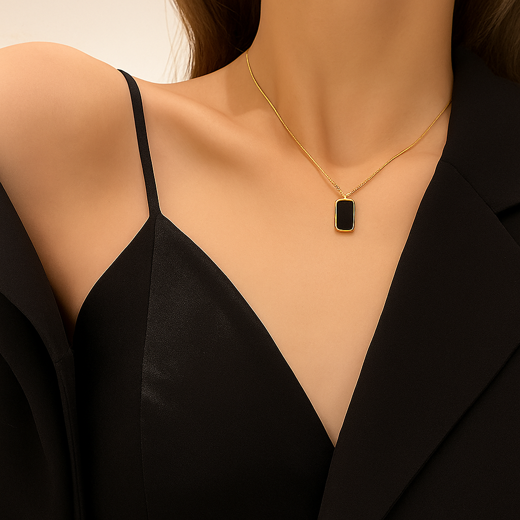 Elegant Women’s Black Onyx Gold Pendant Necklace